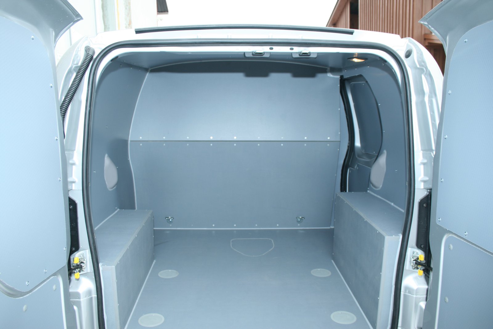 Seitenwandverkleidung, Siebdruckboden