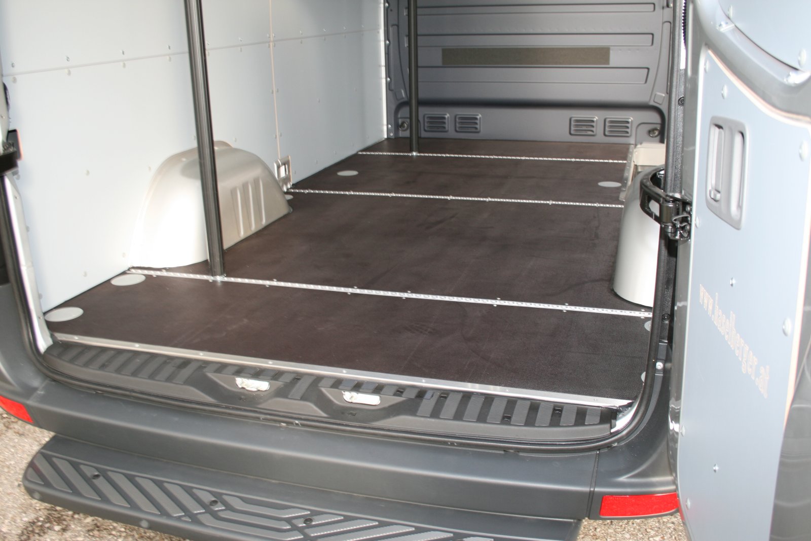 Transporter ausbauen
