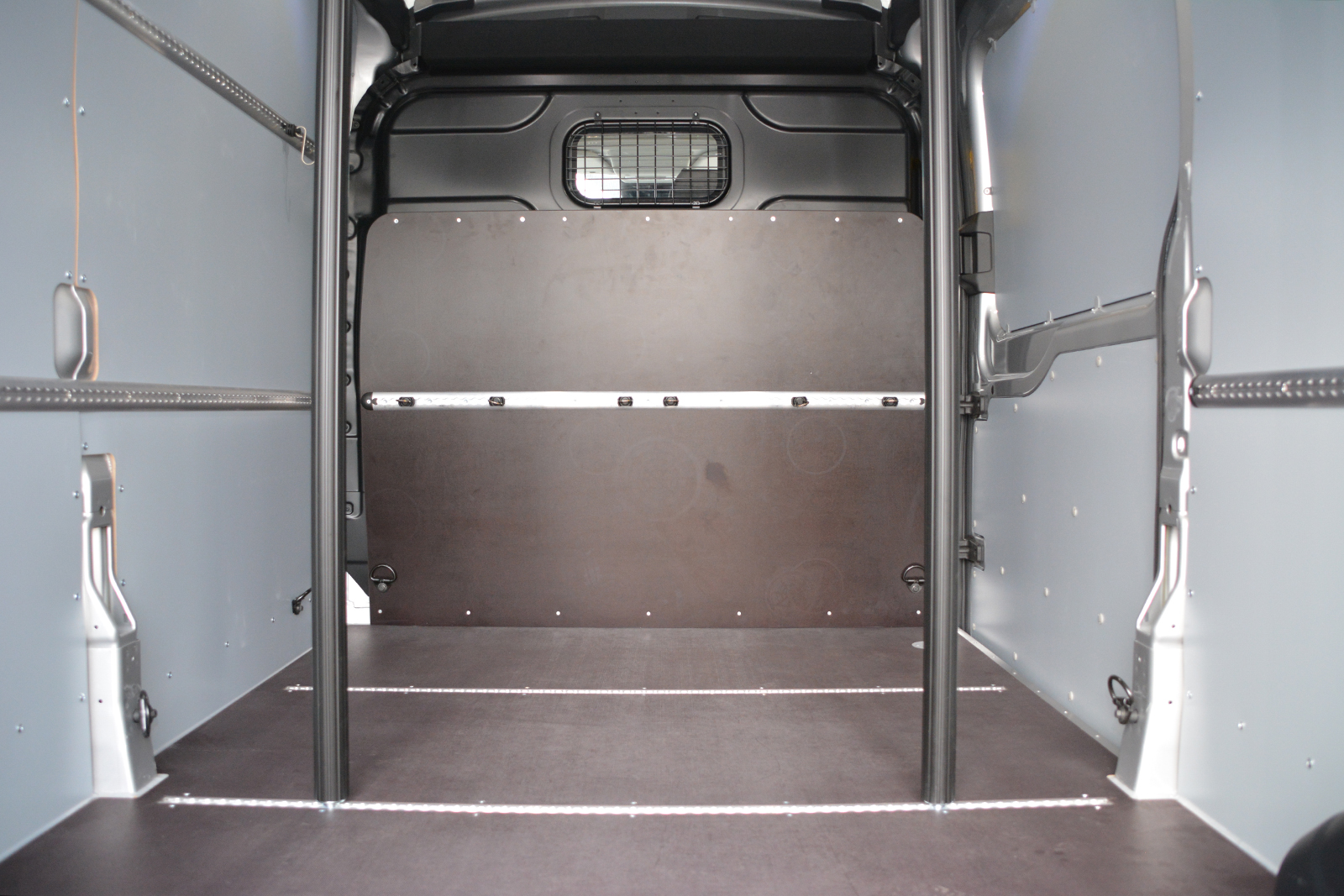 haselberger_ford_transit_21