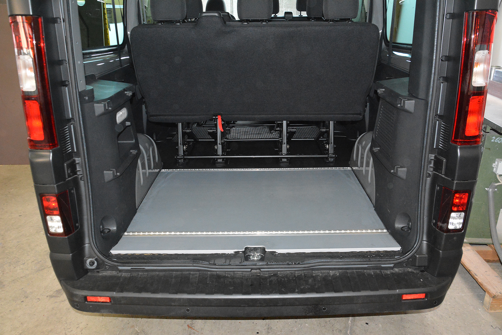 haselberger_renault_trafic_02