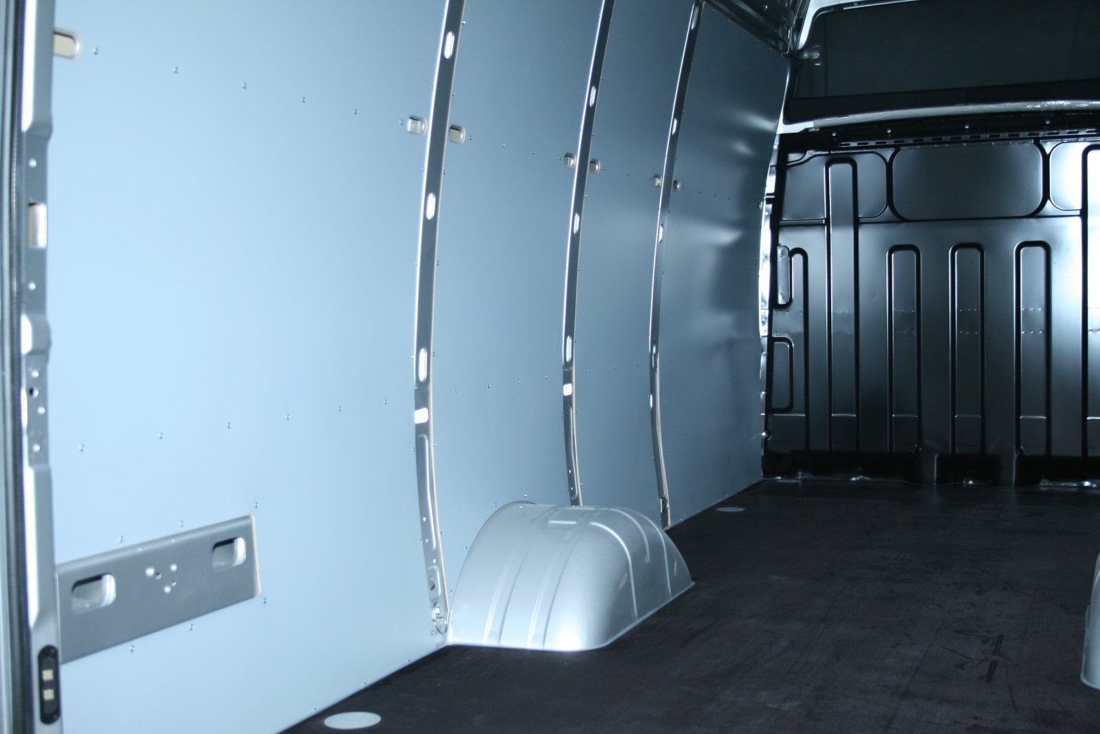 Seitenwandverkleidung, Siebdruckboden
